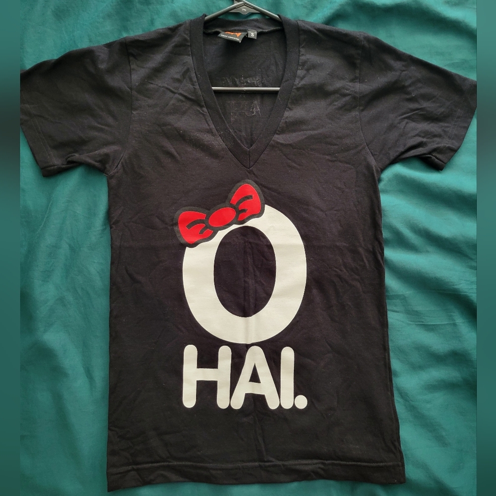 Adapt clothing "o hai." hello kitty inspo tshirt, size small